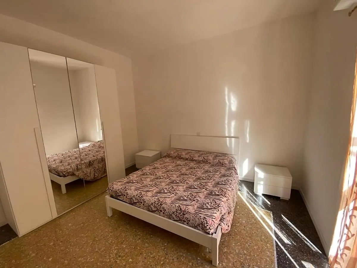 Gg Apartment 萨罗 0*,  意大利